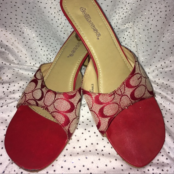 Dollhouse Shoes - EUC Dollhouse Red Patterned Wooden Heels Dollhouse Shoes - EUC Dollhouse Red Patterned Wooden Heels